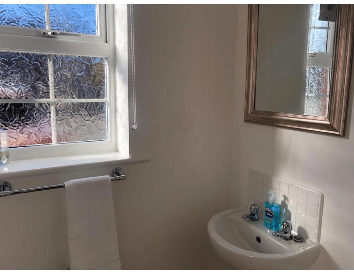 Perfectly Placed 3 Bed Home In A Peaceful Close Darlington  Exterior photo